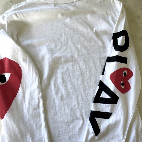 Comme Des Garcons Play Peeping Heart Long Sleeve T-shirt - Picture 11 of 15